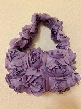 Lilac Floral Rosette Handbag